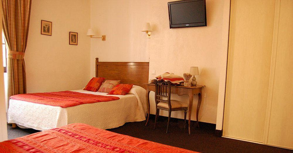 Hotel Le Madrigal ซาร์ลา-ลา-กาเนดา ภายนอก รูปภาพ